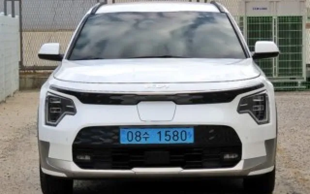 니로PHEV 중고차 디 올 뉴 니로 EV 어스 매물 사진 5 - 2023/03 68,873km
