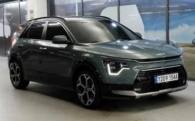 니로PHEV 중고차 디 올 뉴 니로 시그니처 매물 사진 4 - 2022/05 46,902km