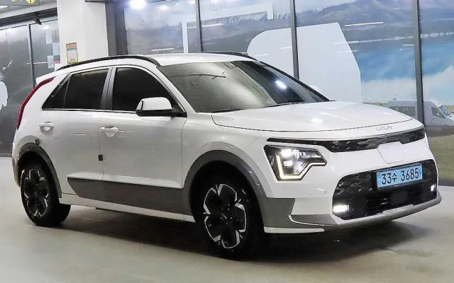 니로PHEV 중고차 디 올 뉴 니로 EV 어스 매물 사진 9 - 2024/05 129,856km