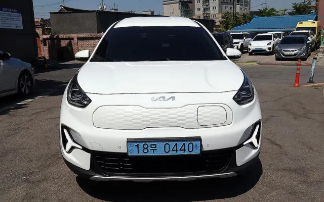 니로PHEV 중고차 니로 플러스 EV 에어 매물 사진 19 - 2022/08 161,590km