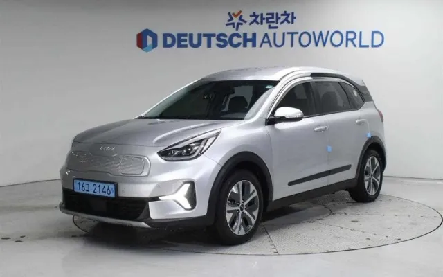 니로PHEV 중고차 니로 플러스 EV 에어 매물 사진 20 - 2023/09 73,517km